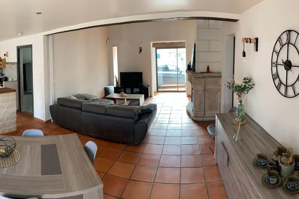 Jolie Villa Piscine A 15 Min Du Barcares 萨勒斯勒沙托 外观 照片