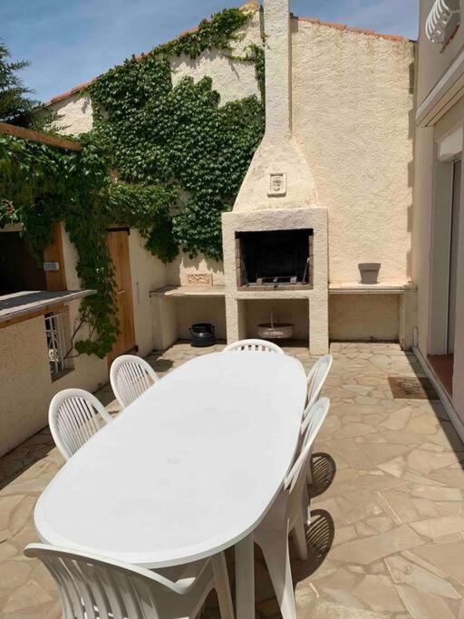 Jolie Villa Piscine A 15 Min Du Barcares 萨勒斯勒沙托 外观 照片